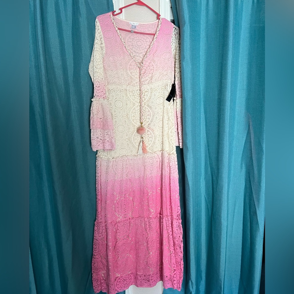 Venus lace dress new with tags